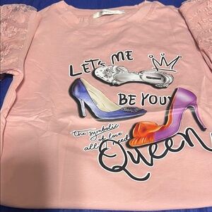 Women's Pink Short Sleeve Tee with Graphic Heels